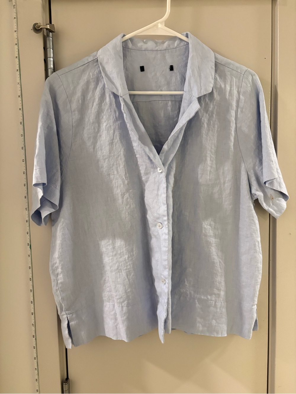 Quince Pale Blue Men’s Linen Short-Sleeve Button-Down Shirt